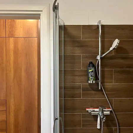 Centar Crnjanski 2 Lägenhet